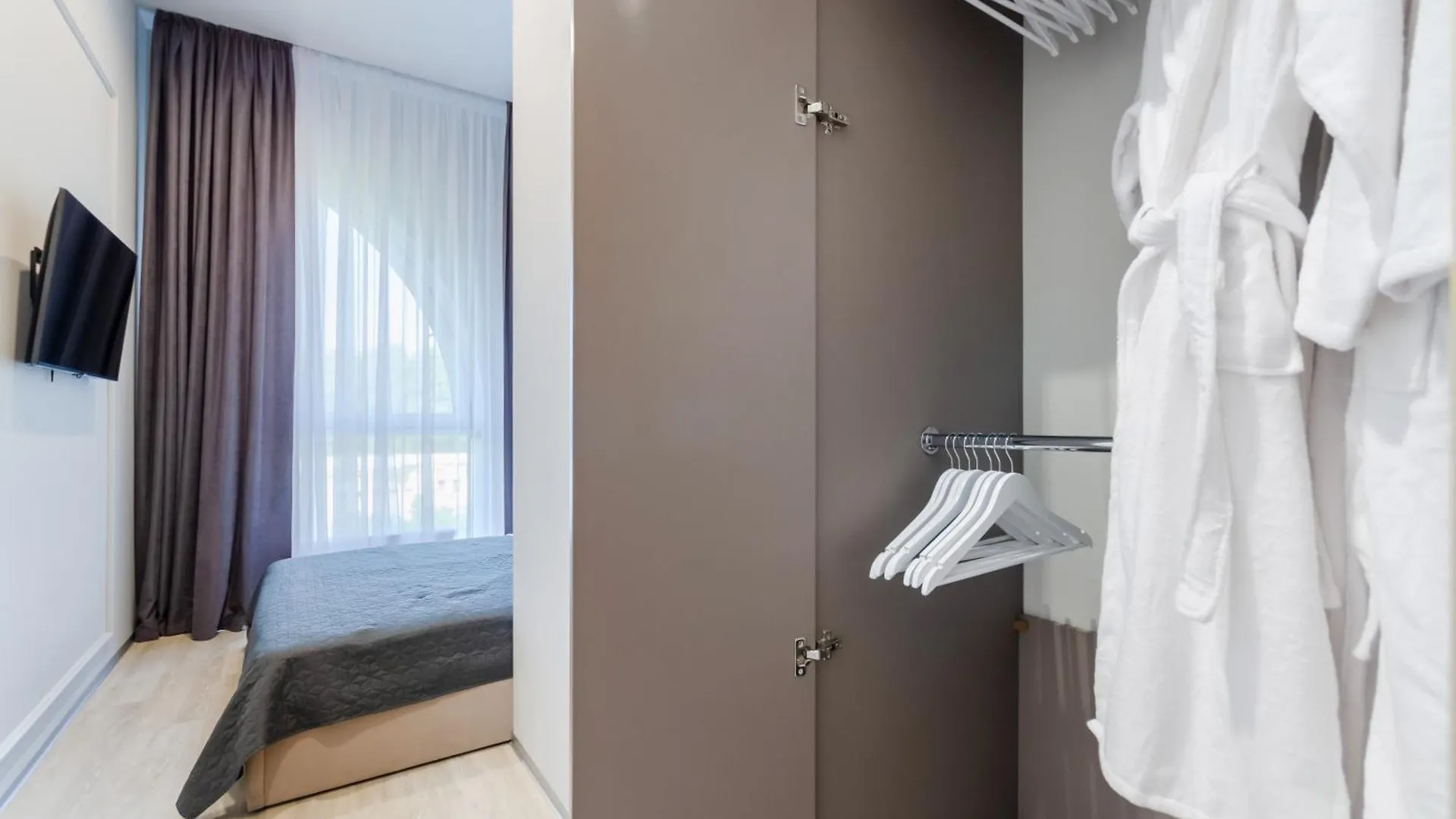 Petrovdom Spa Luxury Apartment 11-240 With Jacuzzi In Rc Pechersk Plaza キエフ